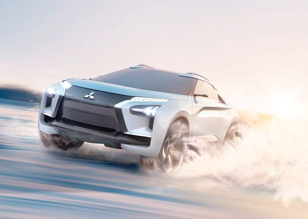 Mitsubishi e-Evolution Concept – новая эпоха в истории бренда