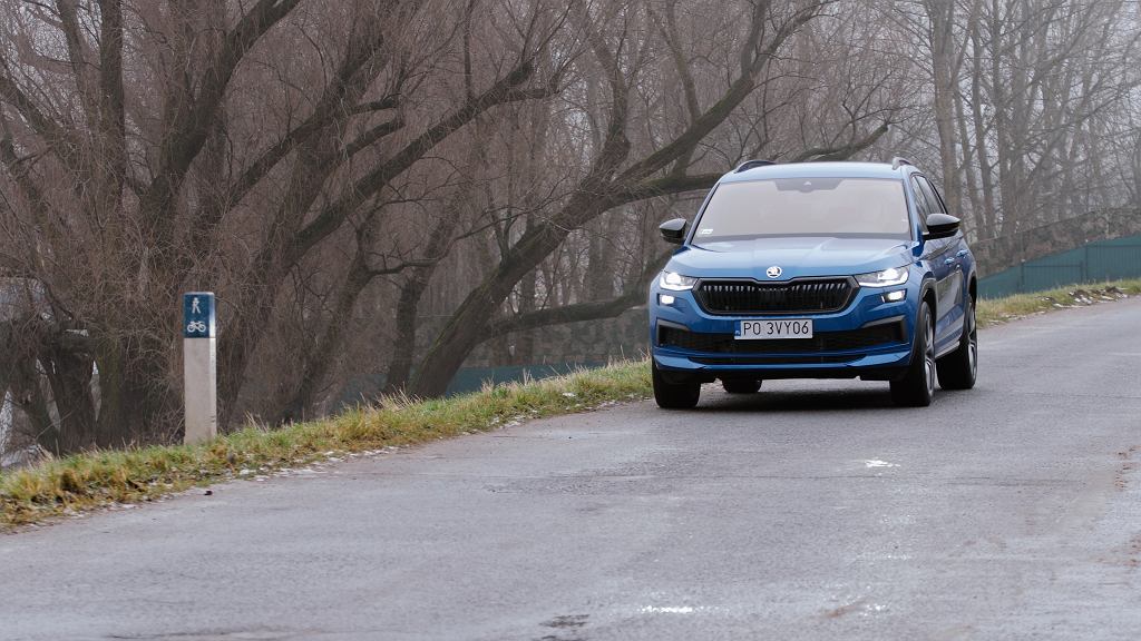 Мотопрогулка на Skoda Kodiaq. Посещаем могилу Каёки и бункер штаба атомного командования.