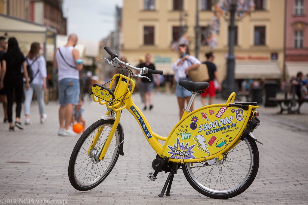 Компания Nextbike оштрафована Управлением по конкуренции и защите прав потребителей. Оператор городского велосипеда должен заплатить 800 000 злотых. злотый