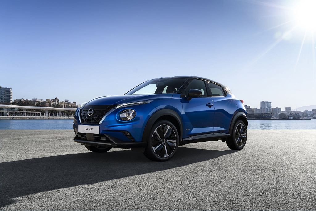 Nissan Juke Hybrid доступен для заказа в Польше. ПРАЙС-ЛИСТ