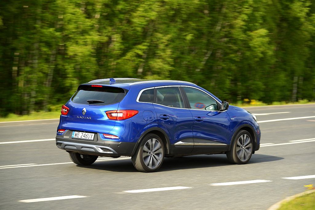 Мнения Moto.pl: Nissan Qashqai 1.3 vs. Рено Каджар 1.3 - сравнение. Братоубийственная дуэль бестселлеров