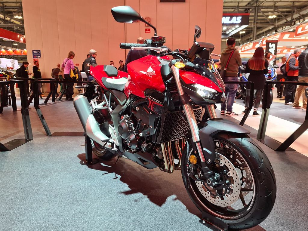 Мощный нейкед Honda CB1000 Hornet. Теперь шершней три, и это еще не конец новостей