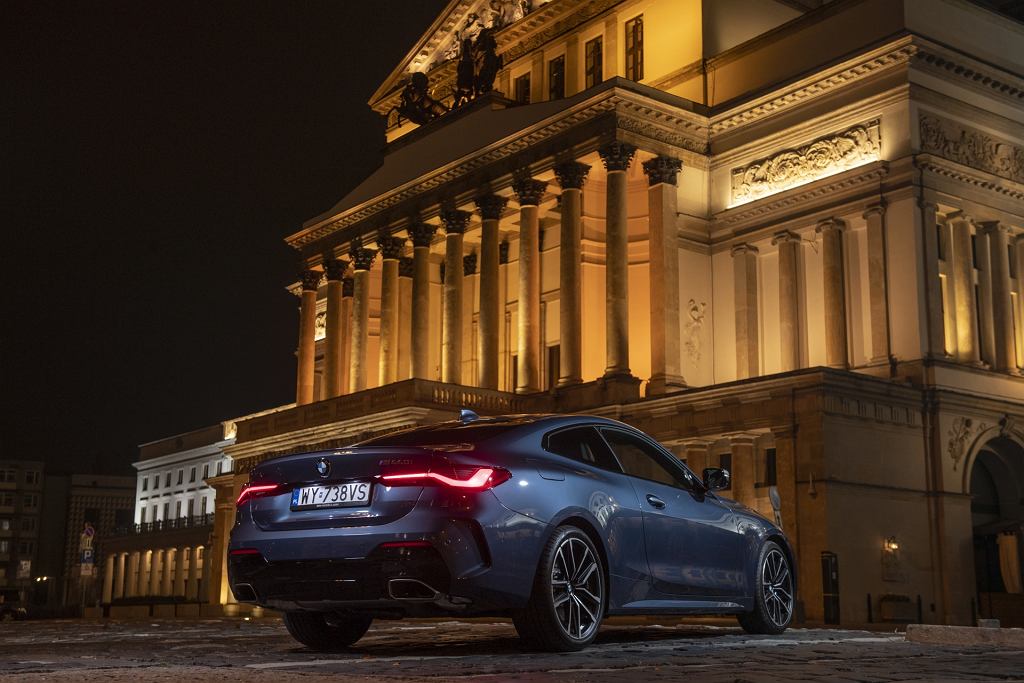 Вот как выглядит BMW 4 серии! Спортивные линии и обтекаемая форма впечатляют!