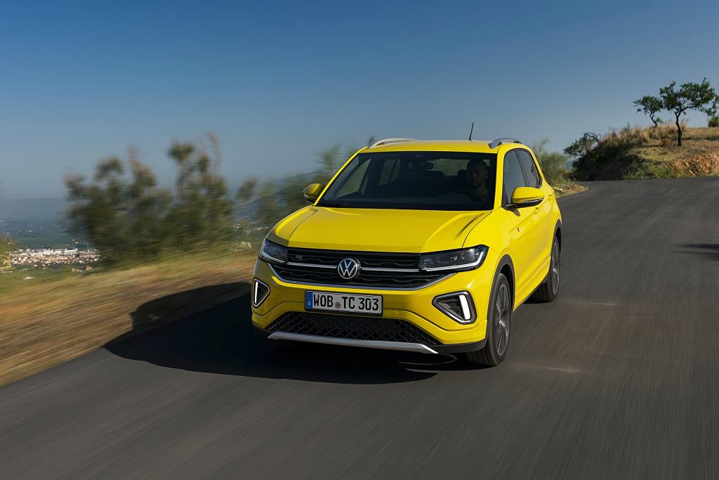 Обновленный Volkswagen T-Cross продается в Польше. Цена ниже ста тысяч злотых