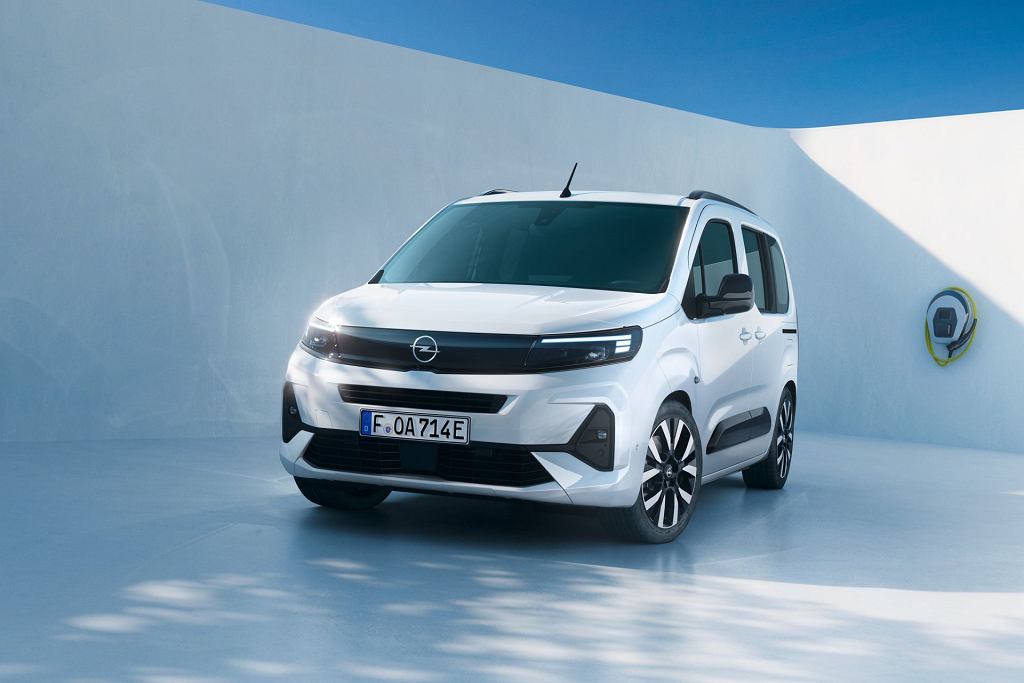 У обновленных Opel Combo Electric и Opel Zafira Electric теперь увеличен запас хода.