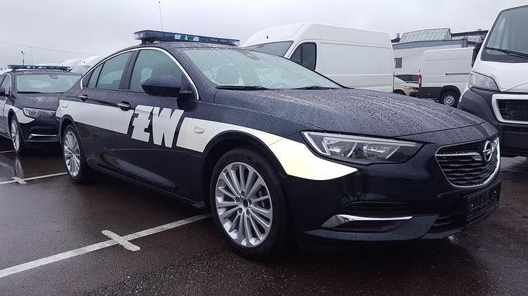 Военная полиция заказала новый Opel Insignia