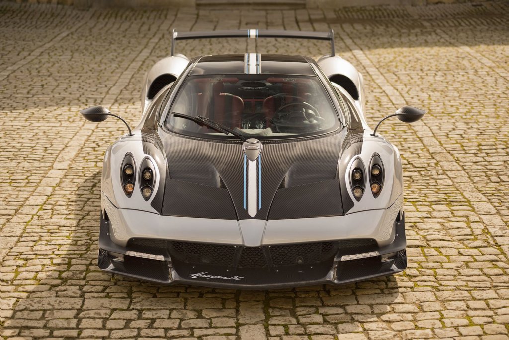 Родстер Pagani Huayra | Ближе и ближе