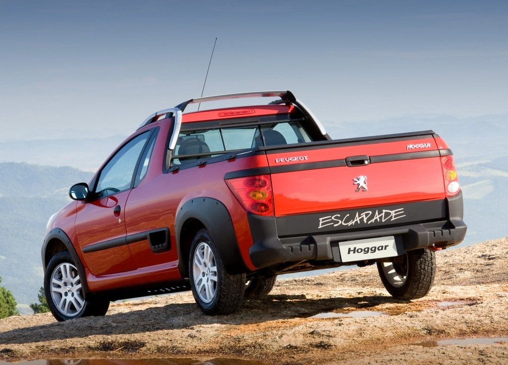 Peugeot и Citroen готовят пикап
