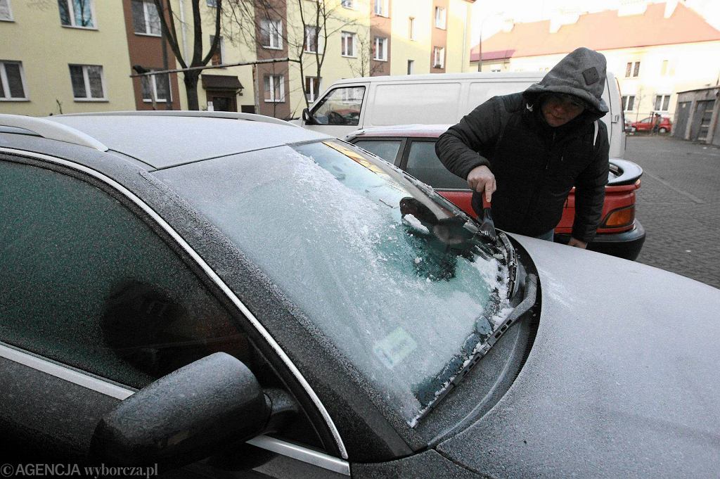 Штраф за неочищенную машину от снега. Штраф может быть очень высоким