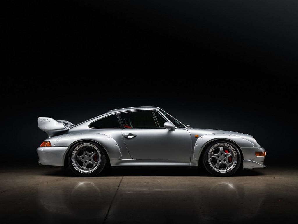 Этот Porsche 911 GT2 выглядит на миллион долларов. Это стоит гораздо больше