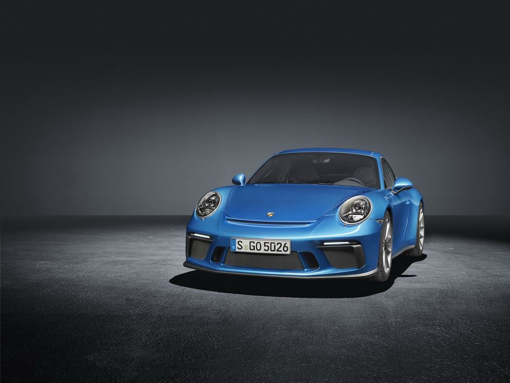 Porsche 911 GT3 «облегченная» версия