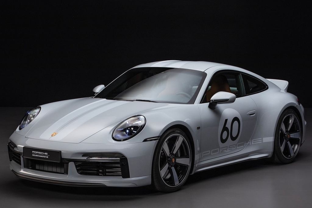Porsche поднимает планку еще выше. Это новейший 911 Sport Classic.