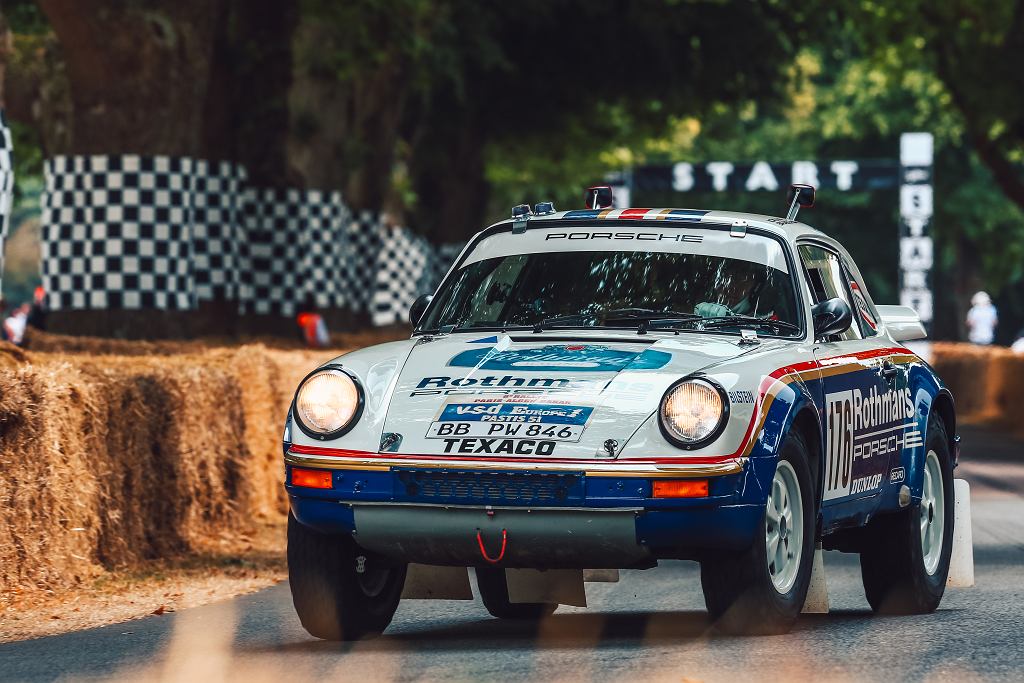 Девятьсот одиннадцать на ходулях. Porsche 953 – прародитель нового 911 Dakar.