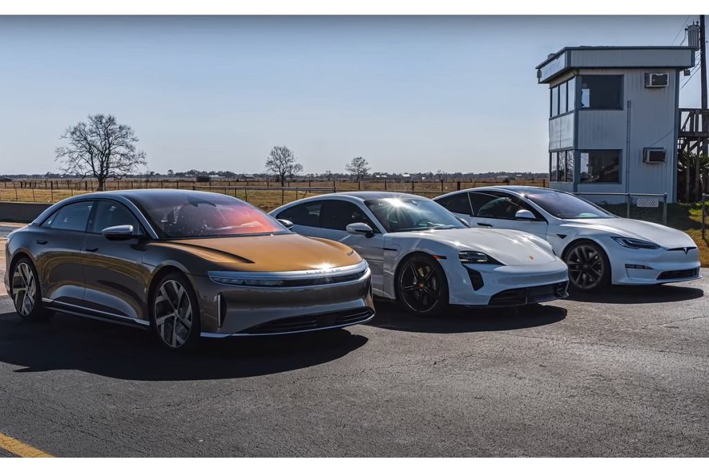 Тесла и Люцид показывают Porsche, где ему место. Почти 3000 л.с. на трассе