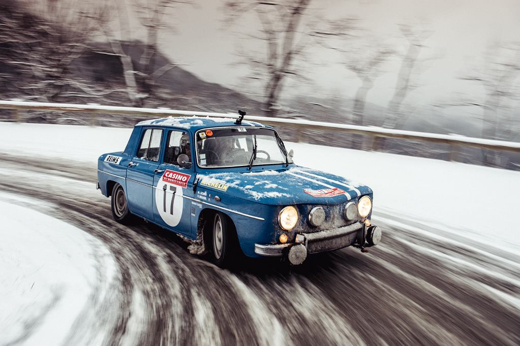 Renault R8 Gordini — синяя коробка
