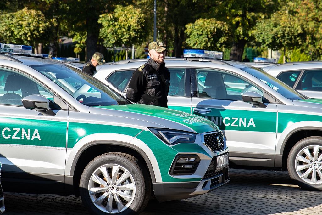 Спасибо за дизель. Пограничная служба инвестирует в бензиновый Seat Ateca