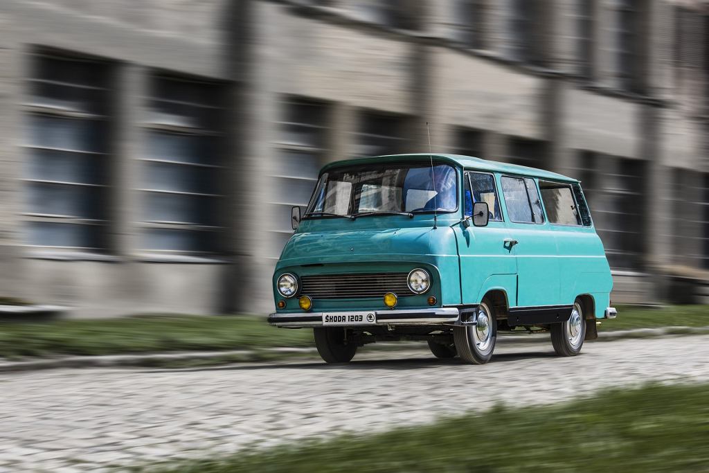 Skoda 1203 — знаковая модель, которая привела к автомобилизации в Чехословакии. Он уже дважды поднимался. Теперь он делает это снова