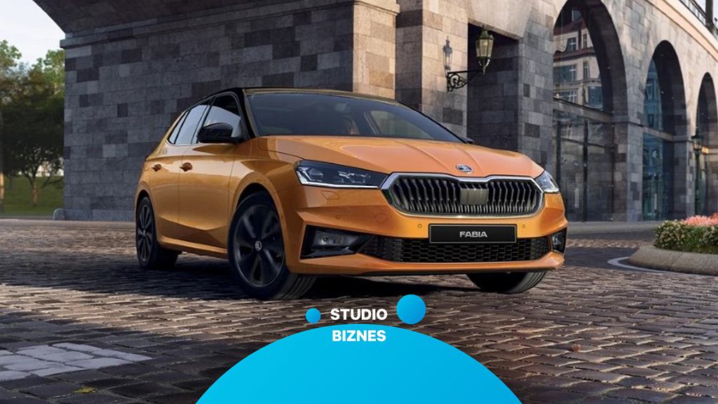 В Студии Бизнеса мы ездим на новой Skoda Fabia. Бестселлер претерпел большие изменения