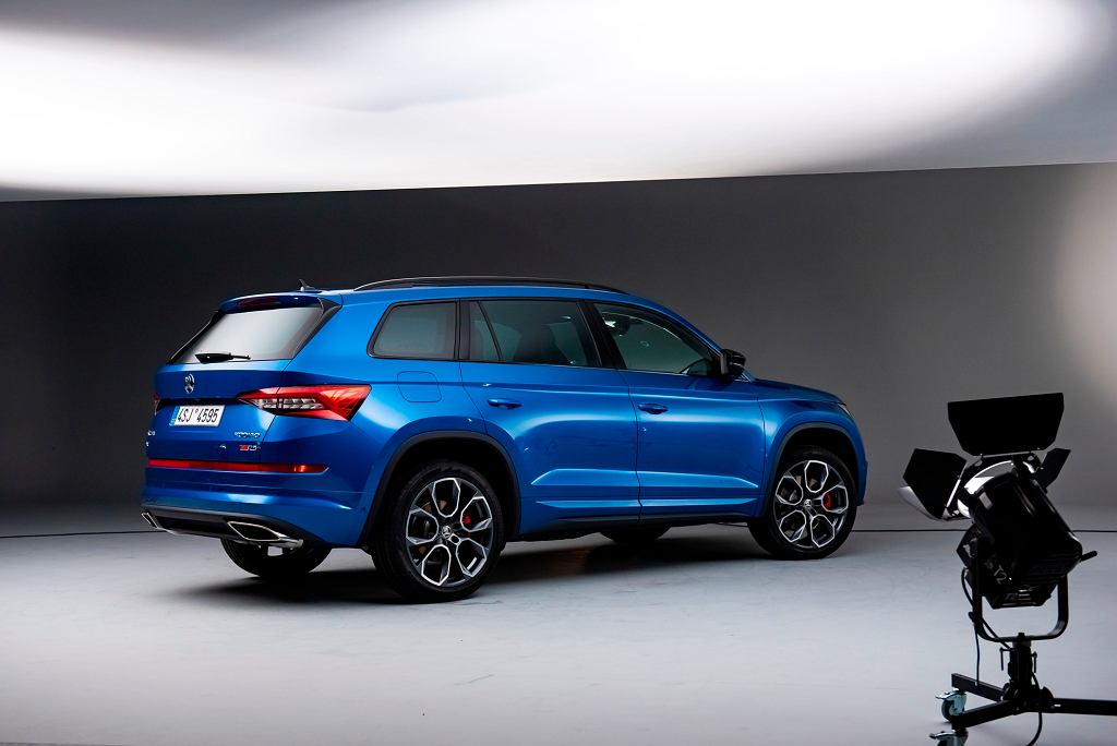 Skoda Kodiaq RS раскрывает дополнительные подробности. [Обновлено] показаны фотографии интерьера