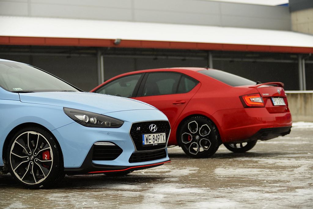 Мнения Moto.pl: Skoda Octavia RS vs. Hyundai i30 N — ветеран против новичка