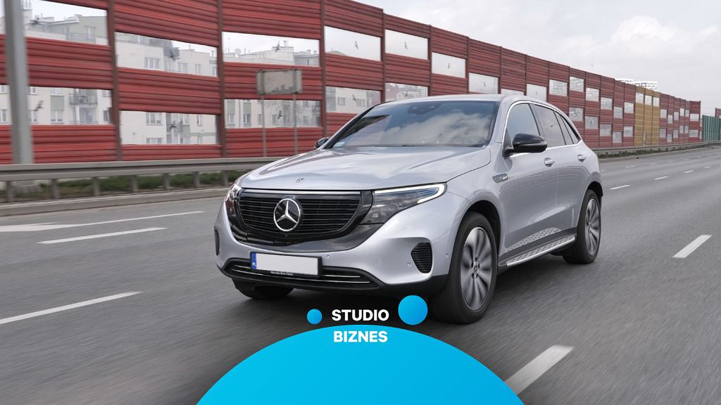 Еще одна среда, еще одна Бизнес-студия. В моточасти мы протестировали Mercedes EQC.
