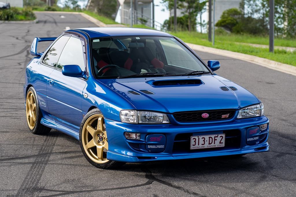 Раллийные машины для езды по дорогам общего пользования? Это Impreza WRX STI Type R.