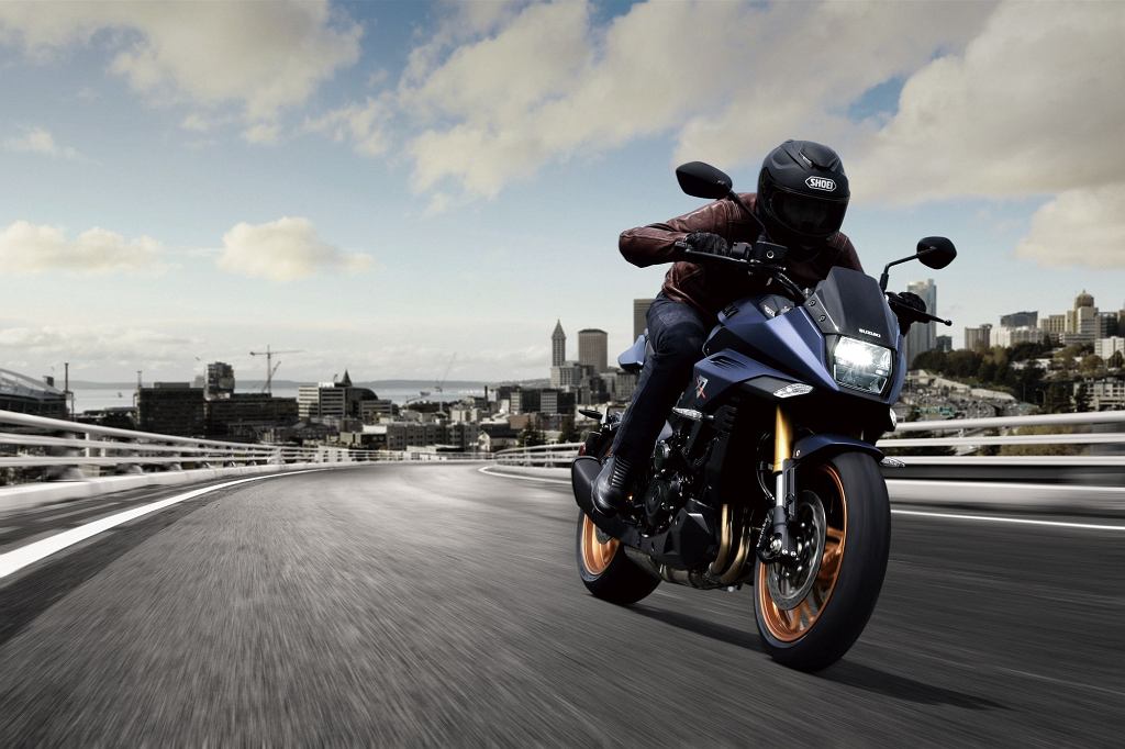 Скоро появится новый Suzuki Katana. Острее своего предшественника, но выдержит ли он испытание «шелковым платком»?