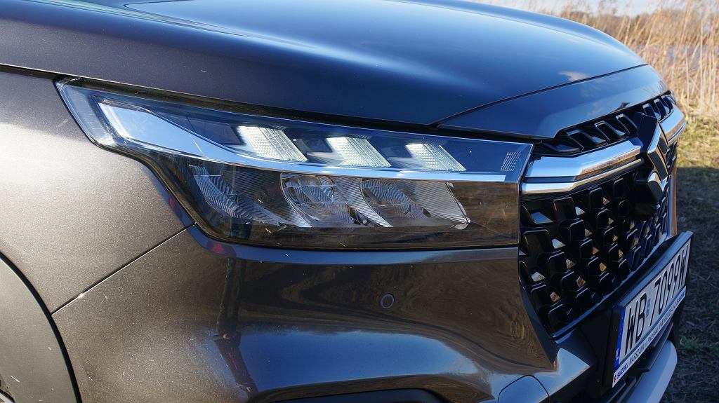 Suzuki S-Cross – компактный внедорожник с японским характером. Почему он тебе понравится?