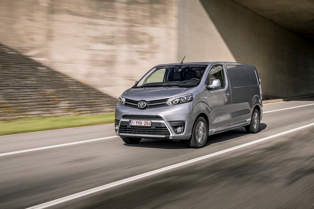 Электрический фургон от Toyota. PROACE Electric расширяет линейку Toyota Professional