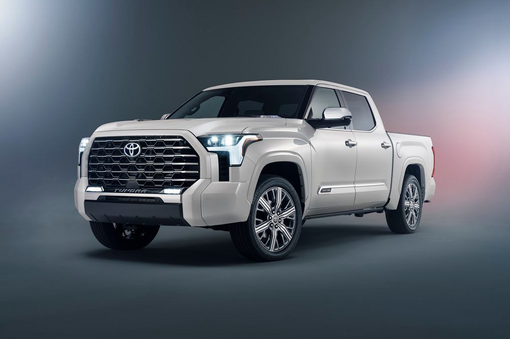 Тойота Тундра Капстоун. Ford F-серии, Silverado и Ram вообще не в прицеле