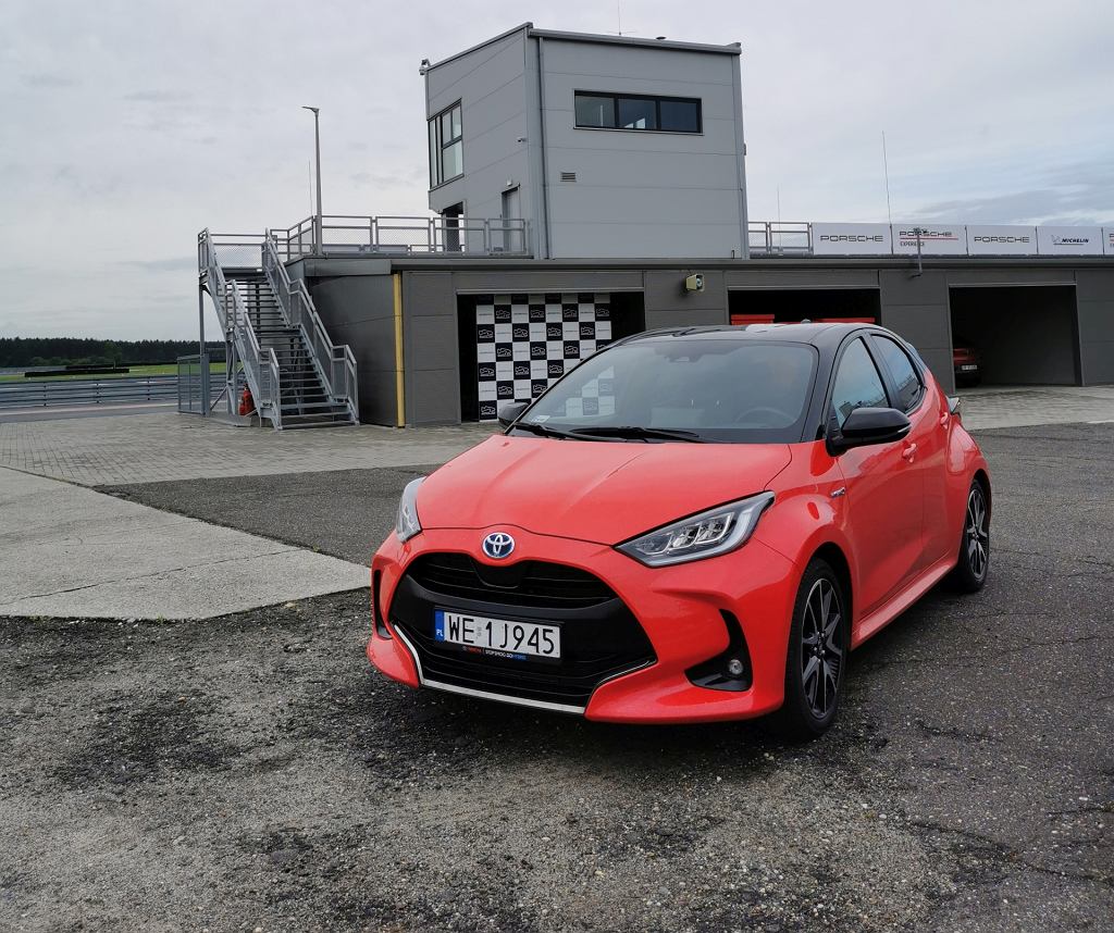 ADAC выбрал: Toyota Yaris Hybrid с лучшим соотношением цены и качества