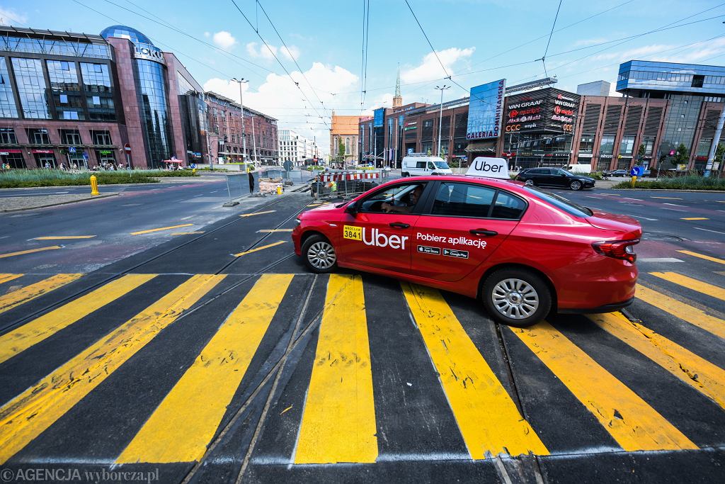Uber якобы коррумпировал ученых на шестизначные суммы. В деле фигурируют известные имена