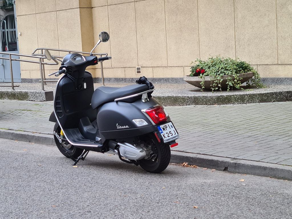 Мото на мото: Vespa GTS Super 300. Я неделю был модом