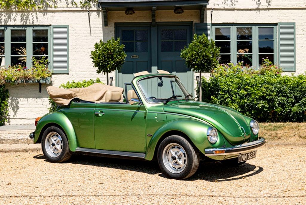 Volkswagen Beetle выставлен на аукцион. Он принадлежал вокалисту The Who