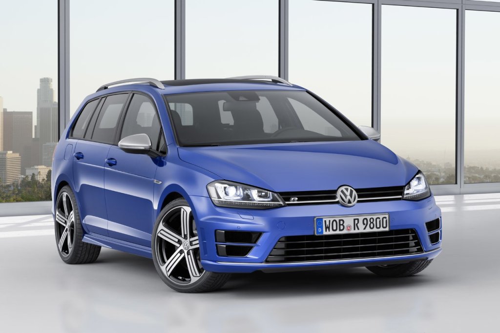 Обновлённый Volkswagen Golf в марте?