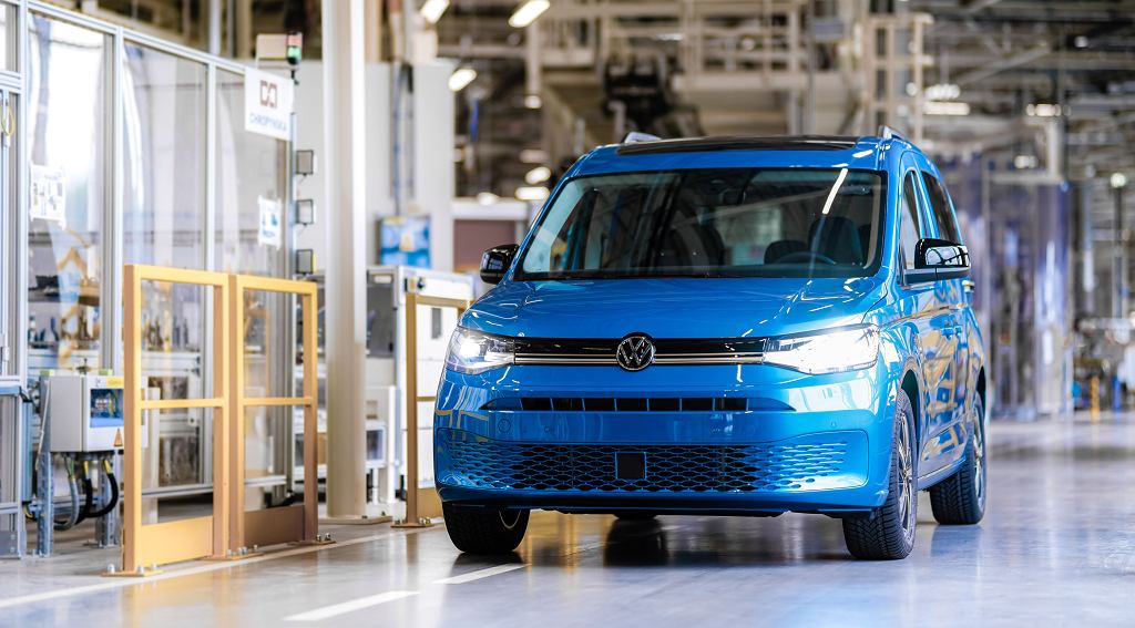 Конец перерыва. Volkswagen снова производит автомобили в Познани и Вжене