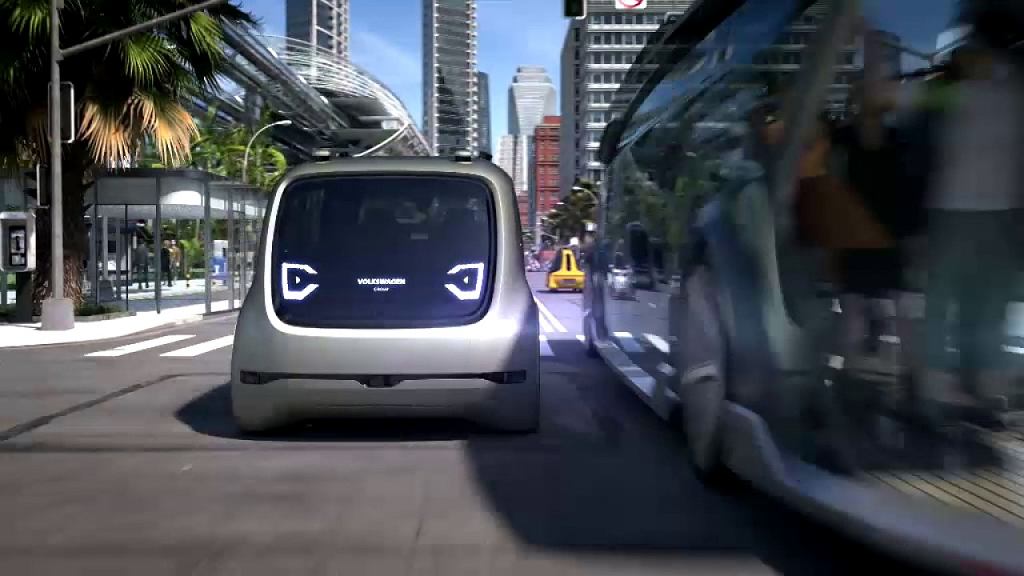 Volkswagen Sedric - до места назначения без водителя