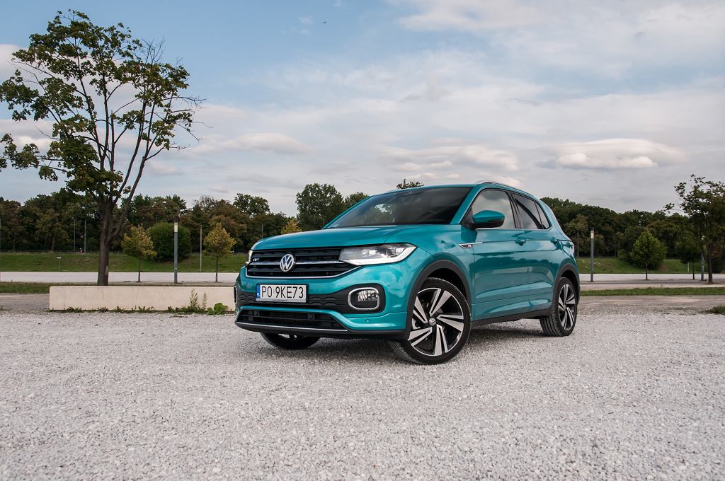 Мнения Moto.pl: Volkswagen T-Cross - те же автомобили, но разница почти в 30 000 злотых. Какой выбрать?