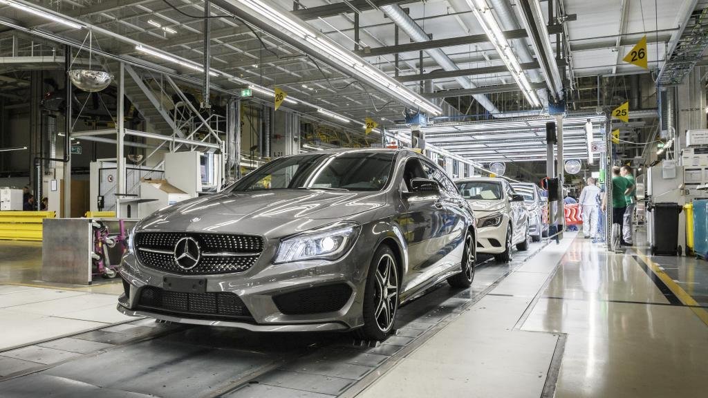 Инвестиций Daimler в Польшу не будет. Чехи на высоте