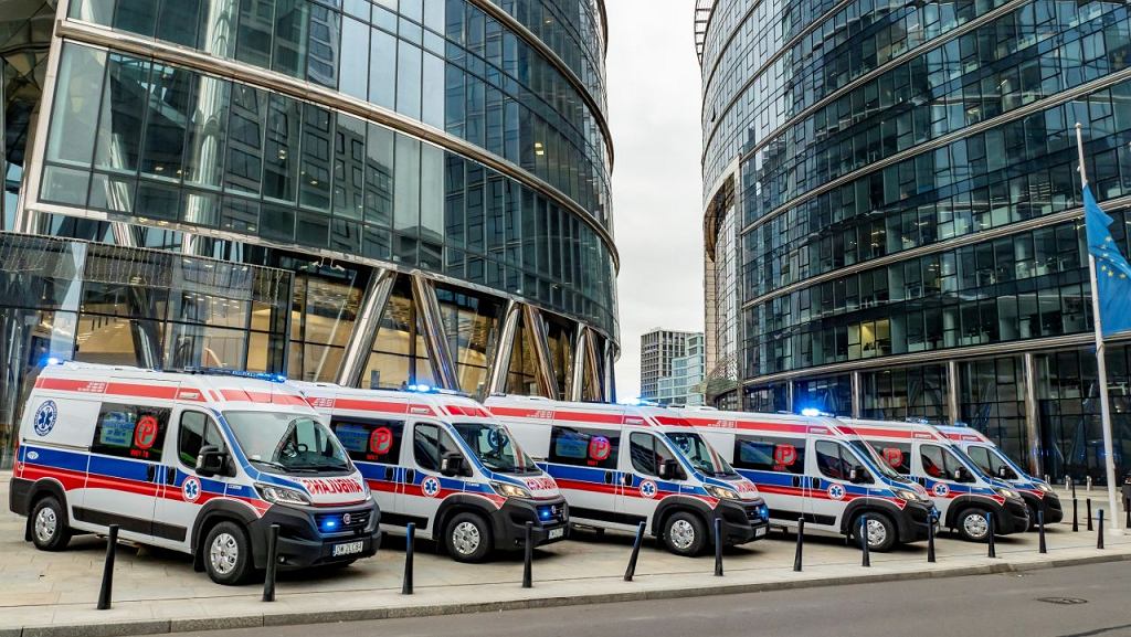 В Варшаве появятся новые машины скорой помощи. Их подготовили на базе Fiat Ducato.