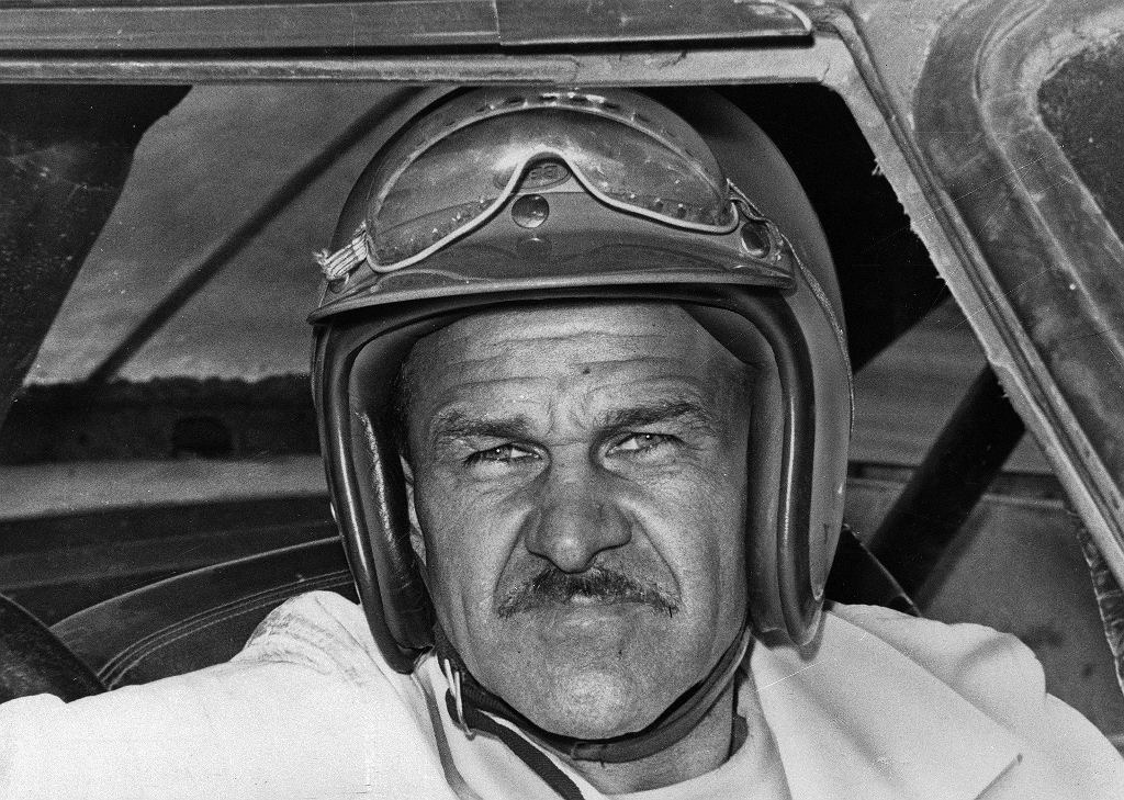 Первый чернокожий победитель чемпионата NASCAR не дожил до вручения трофея.