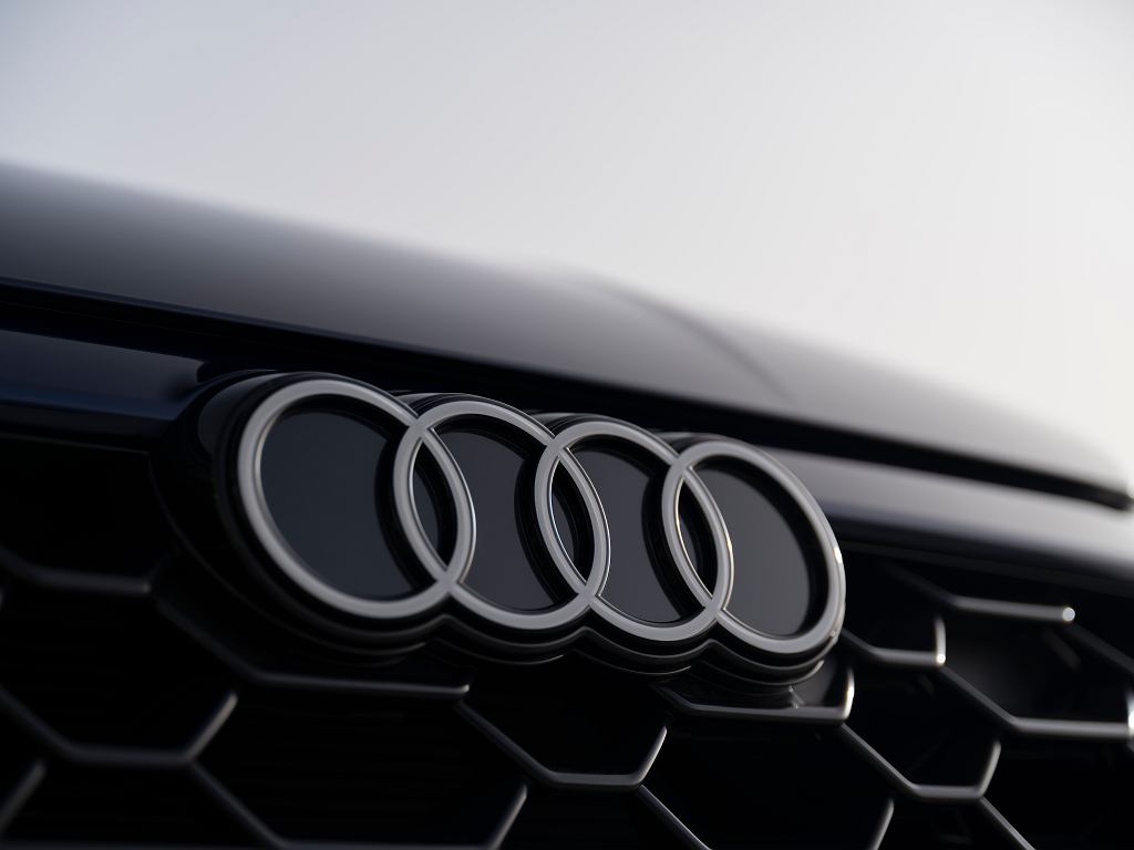 Вы видели новые кольца Audi? Черный пакет больше не будет работать на них.