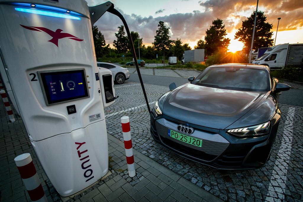 Группа VW смотрит в будущее с оптимизмом. У него есть 90 миллиардов евро для дальнейших инвестиций.