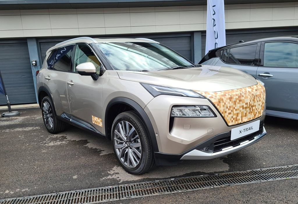 У Nissan есть два гибридных привода, потому что это дешевле. В конце концов, все равно полная электрификация