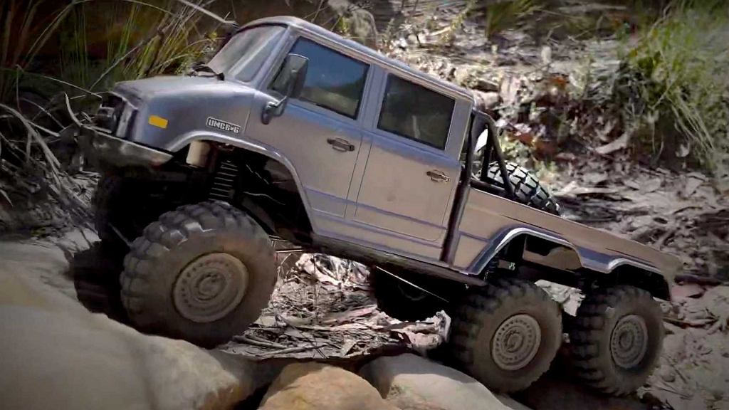 Unimog 6x6 с дистанционным управлением? Хороший рождественский подарок, но его нет в наличии [ВИДЕО]